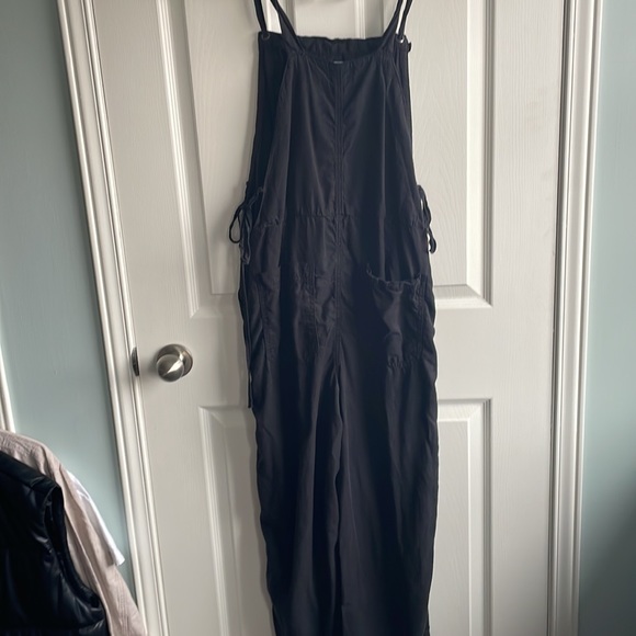 BDG Black Romper (US M) - Picture 2 of 4